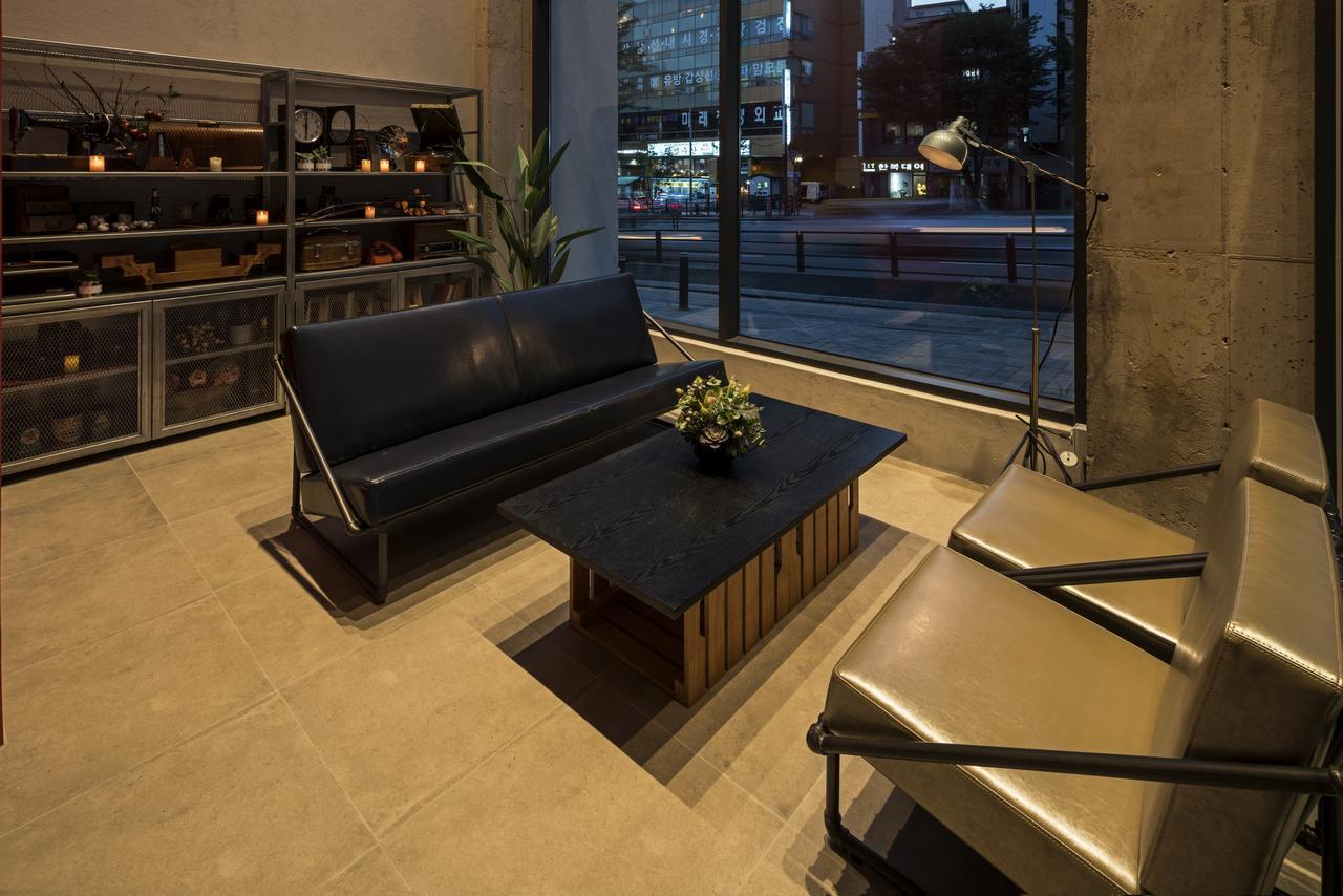 סיאול H Avenue Hotel Dongdaemun Sungshin מראה חיצוני תמונה